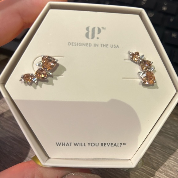 Bomb Party Rose Gold Crawler Earrings - Picture 1 of 3